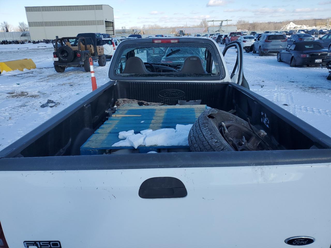 2004 Ford F-150 - Image 10
