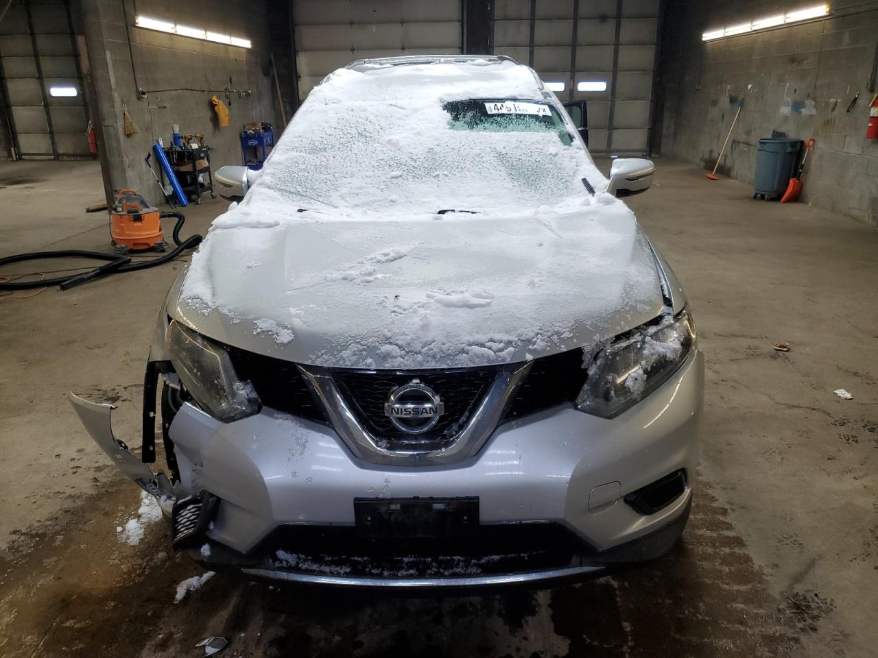 2016 Nissan Rogue - Image 5