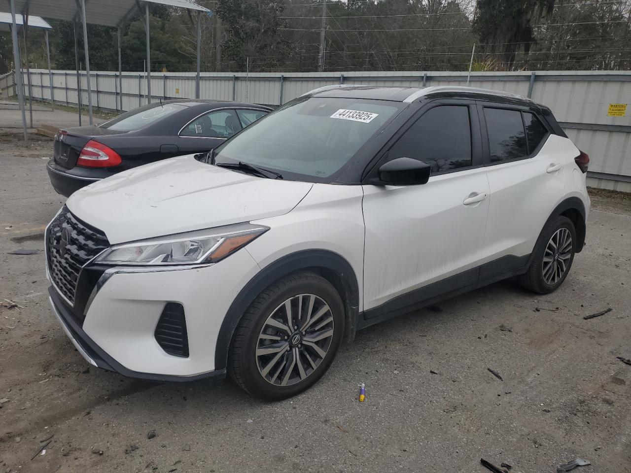 2021 Nissan Kicks - Image 1