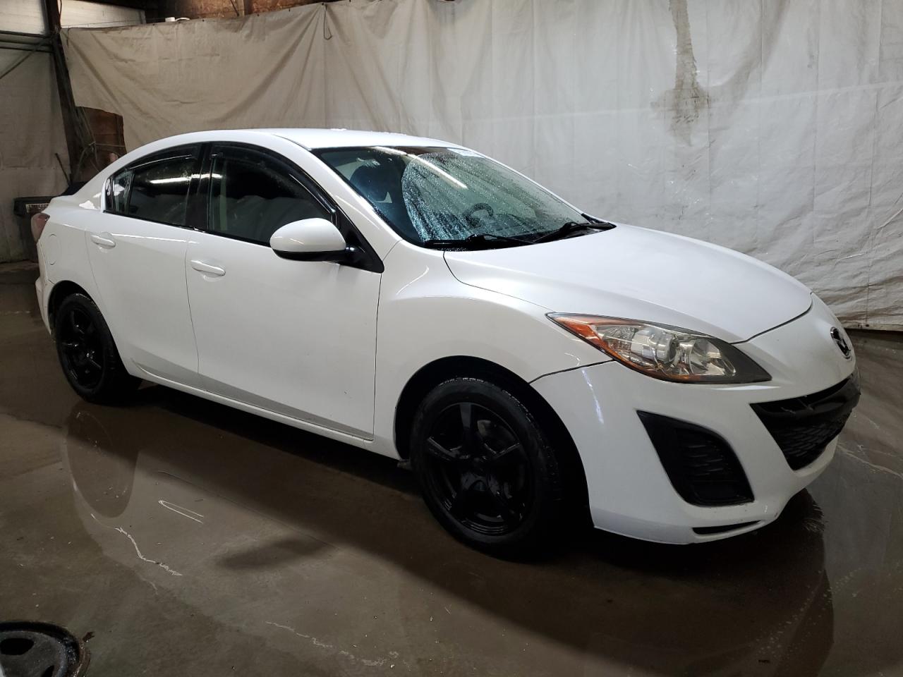 2011 Mazda 3 - Image 4