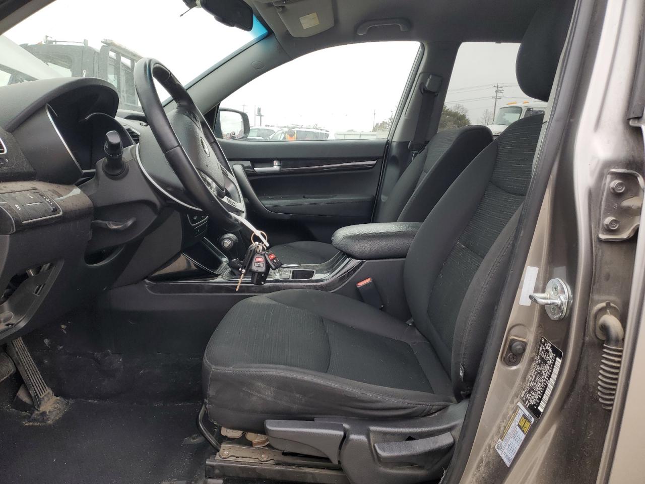 2014 Kia Sorento - Image 7
