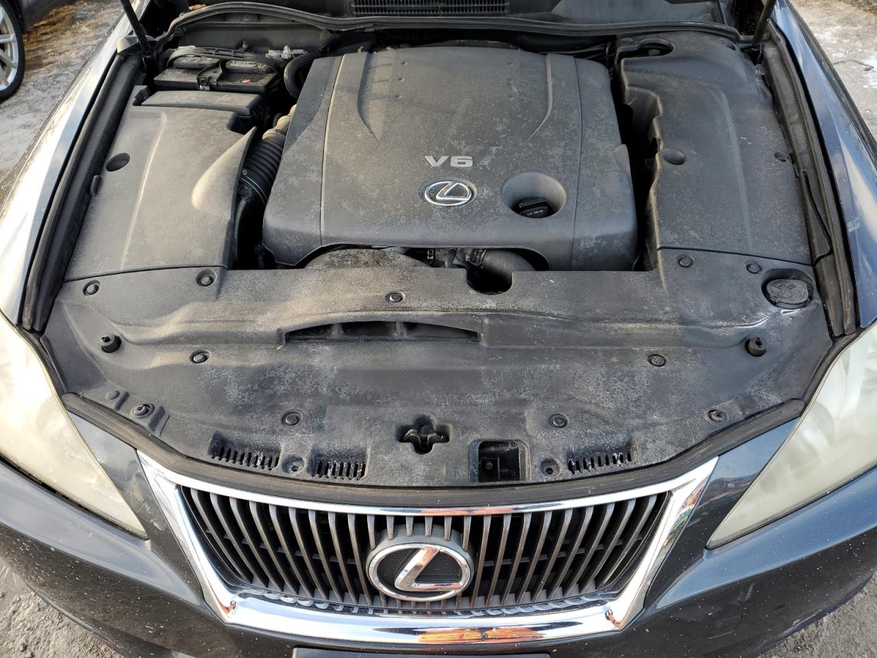 2009 Lexus IS - Image 11