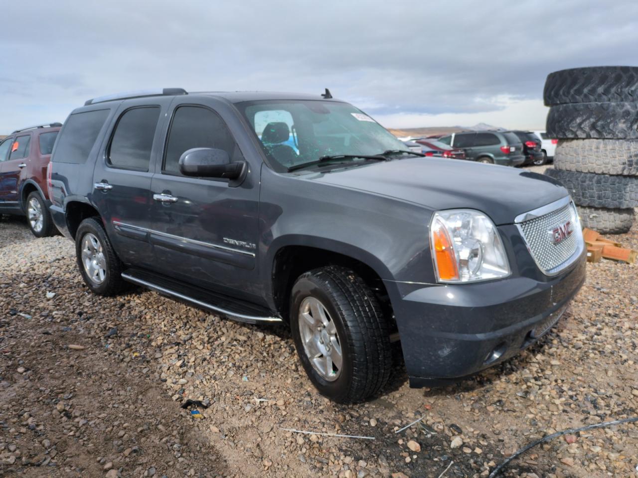 2008 GMC Yukon - Image 4