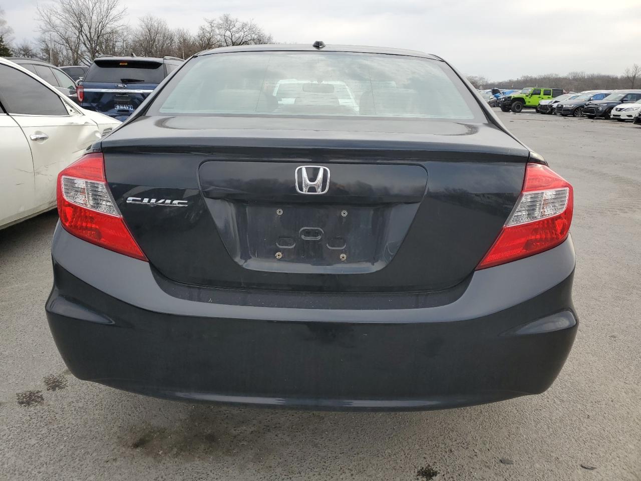 2012 Honda Civic - Image 6