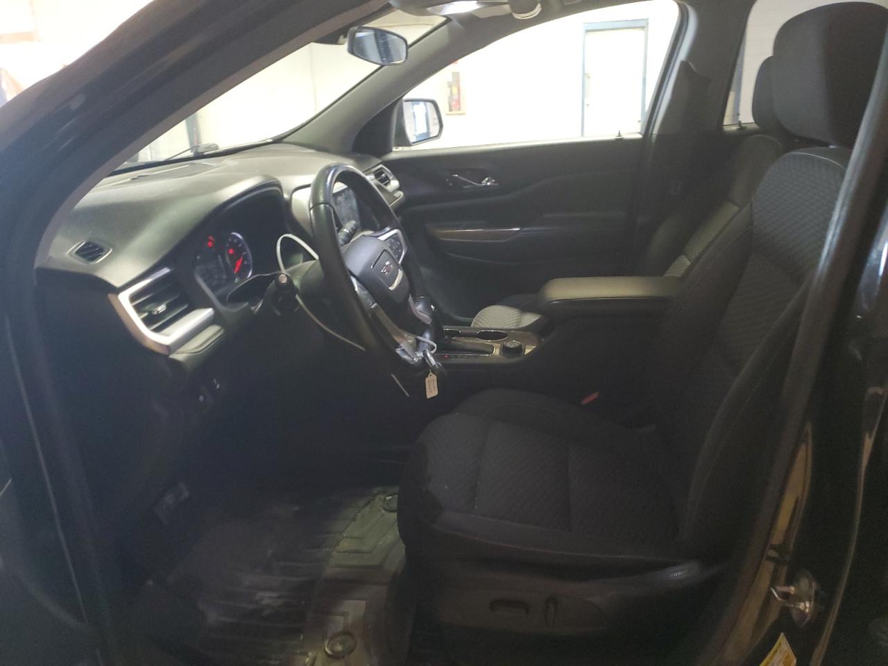 2017 GMC Acadia - Image 7