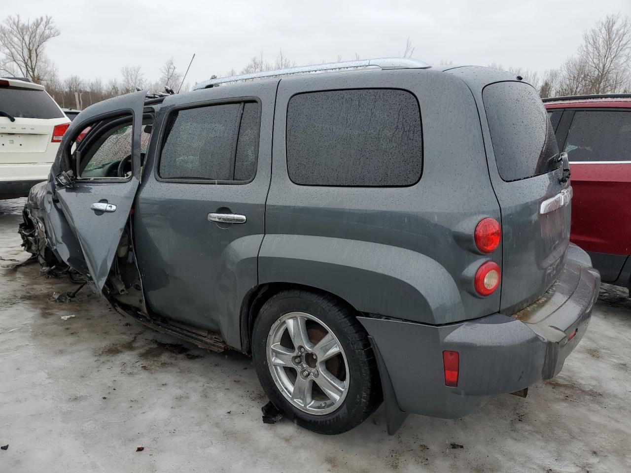 2009 Chevrolet HHR - Image 2
