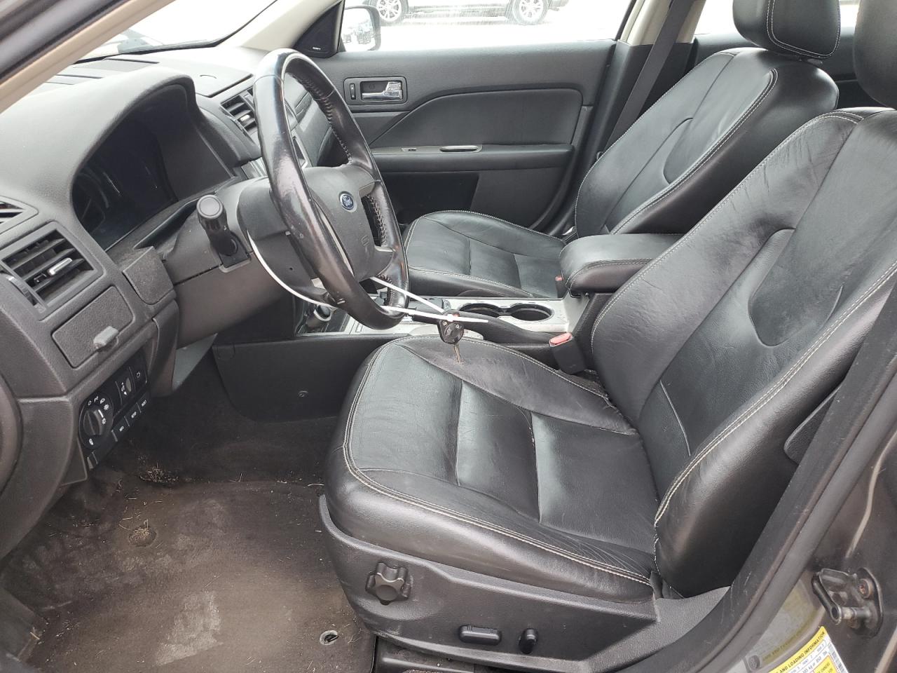 2010 Ford Fusion - Image 7