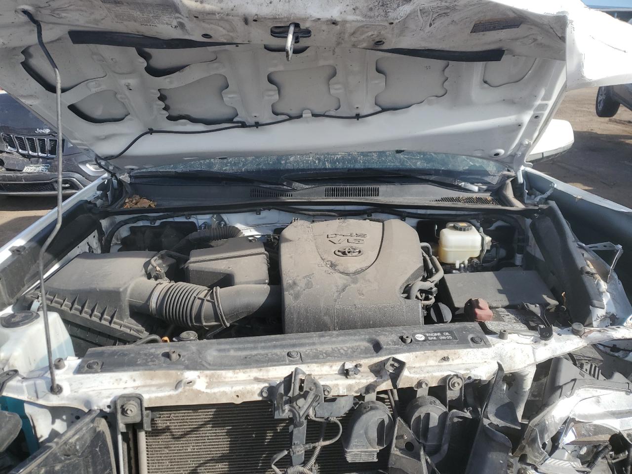 2018 Toyota Tacoma - Image 11