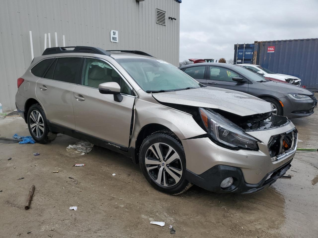 2018 Subaru Outback - Image 4