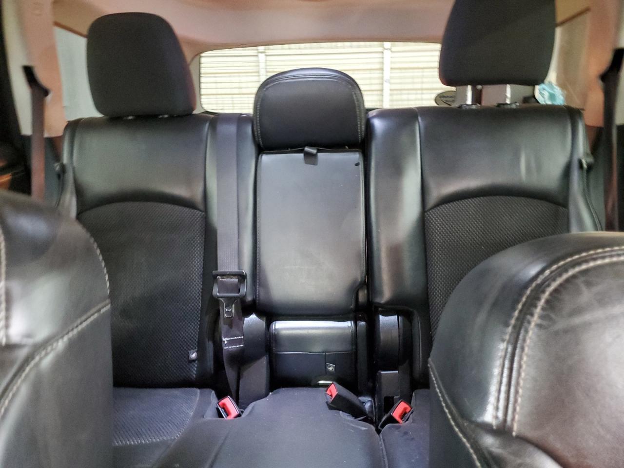 2017 Dodge Journey - Image 10