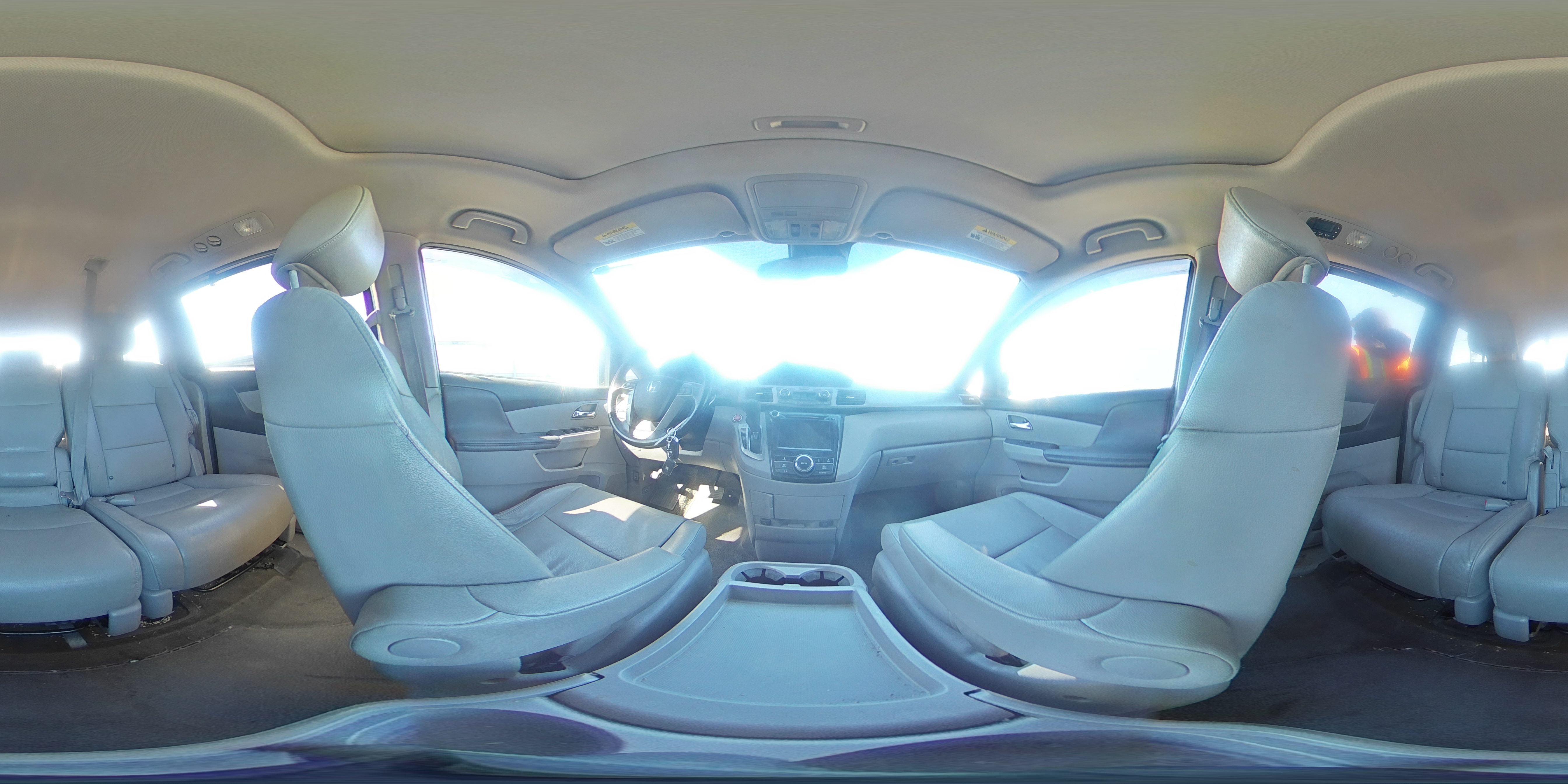 2016 Honda Odyssey - Image 14