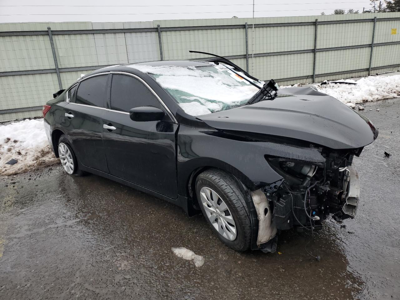 2018 Nissan Altima - Image 4