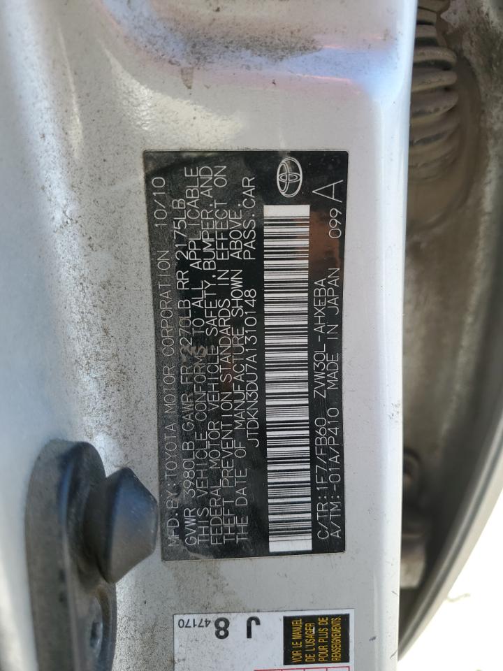 2010 Toyota Prius - Image 15