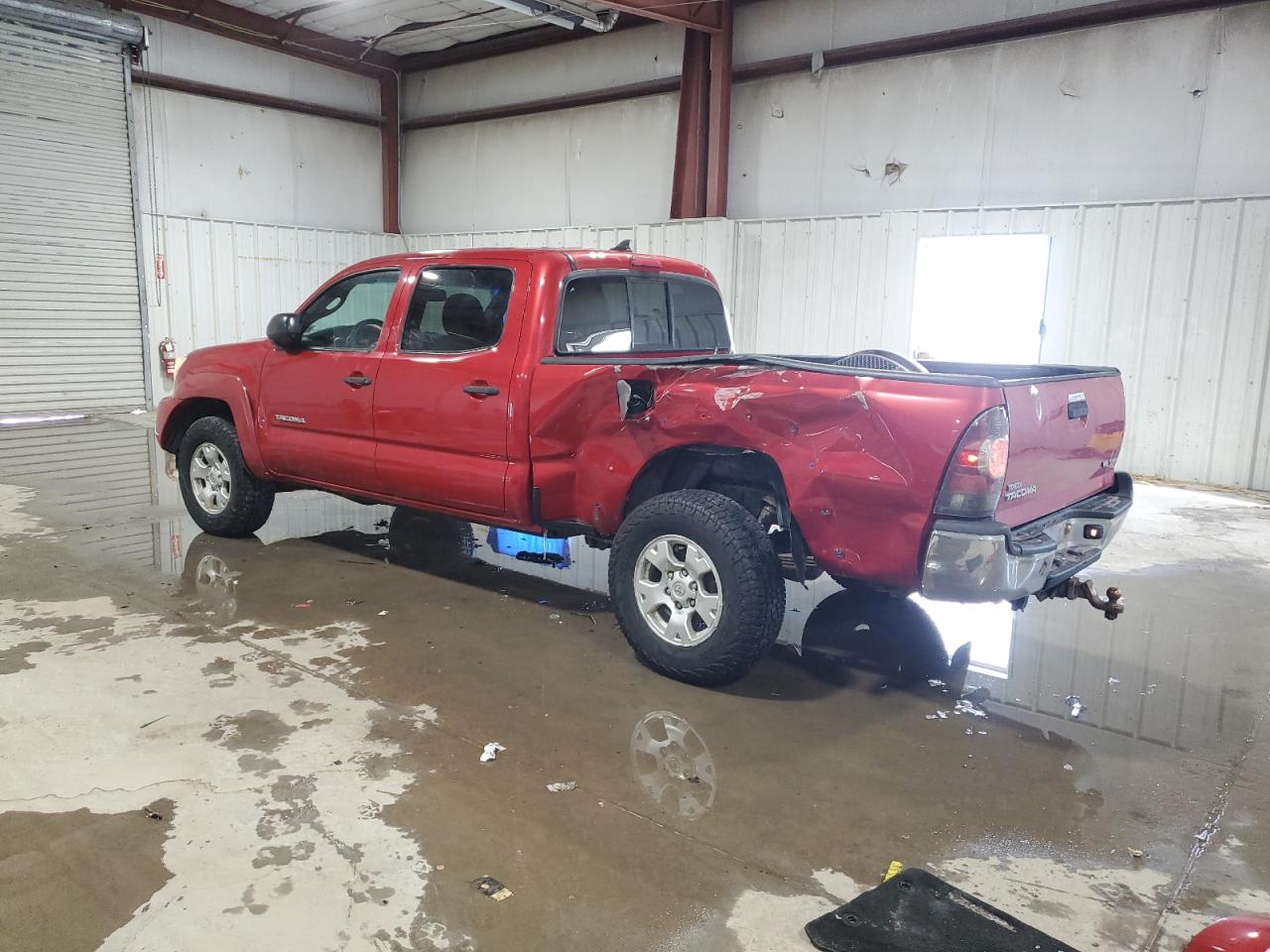 2012 Toyota Tacoma - Image 2