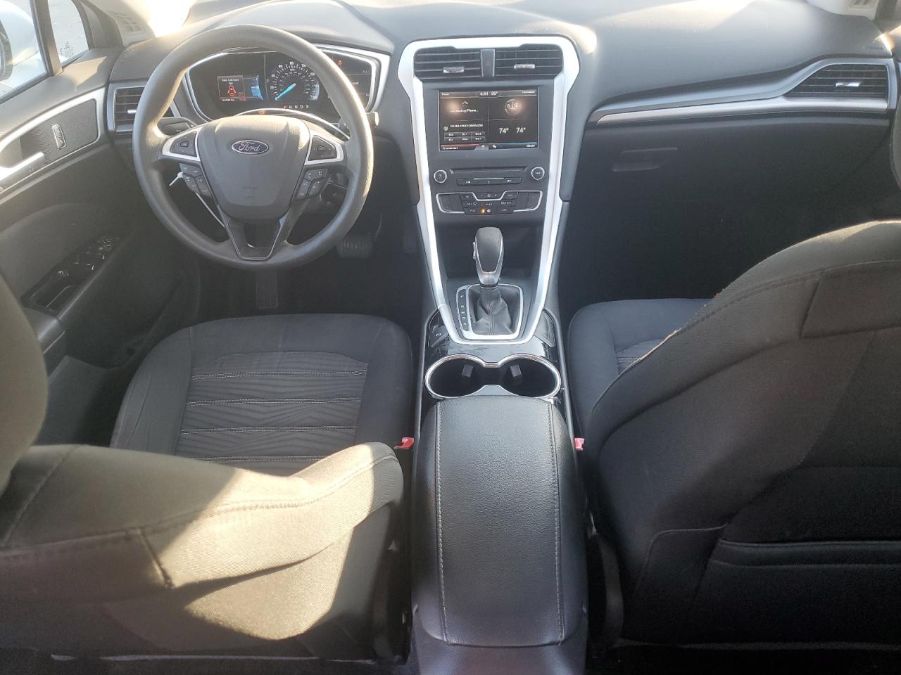 2016 Ford Fusion - Image 8