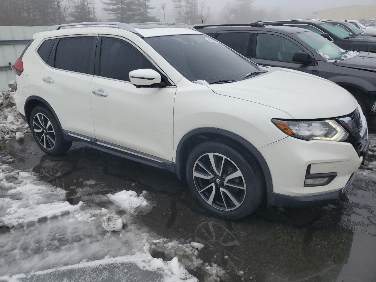 2020 Nissan Rogue - Image 4