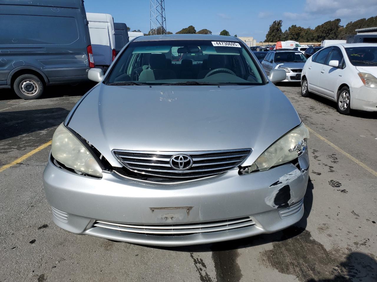 2005 Toyota Camry - Image 5