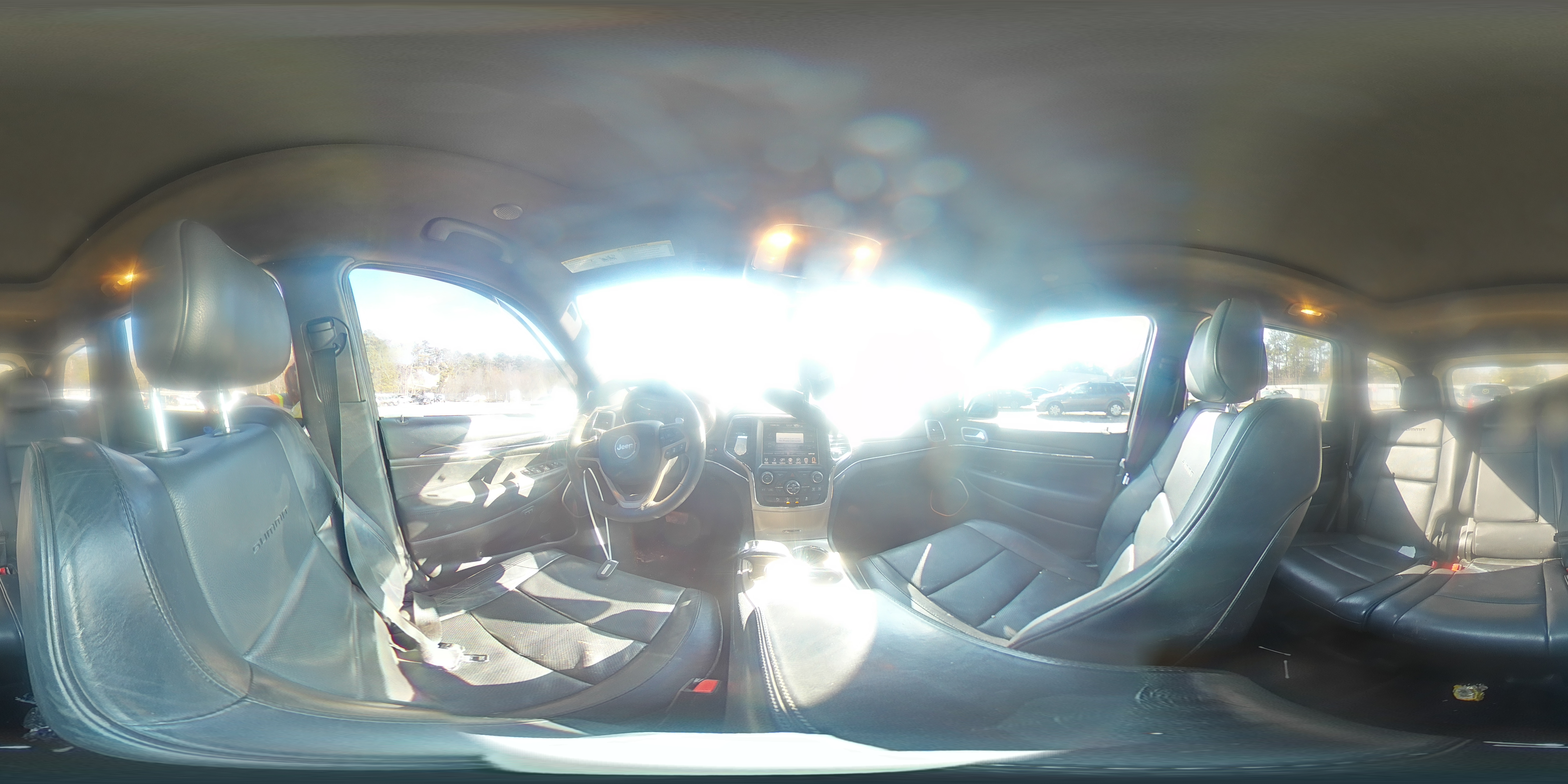 2015 Jeep Grand Cherokee - Image 13