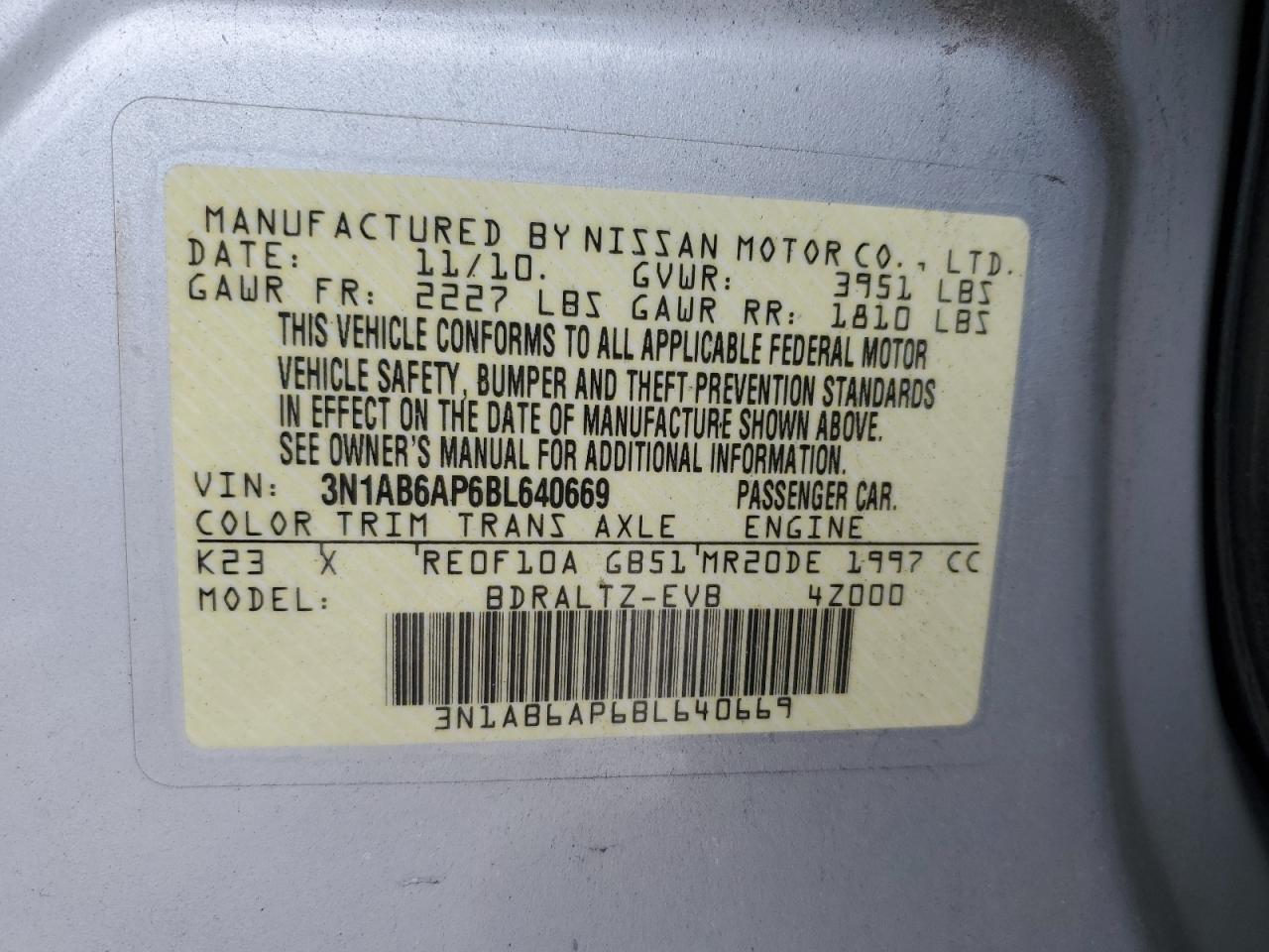 2011 Nissan Sentra - Image 12