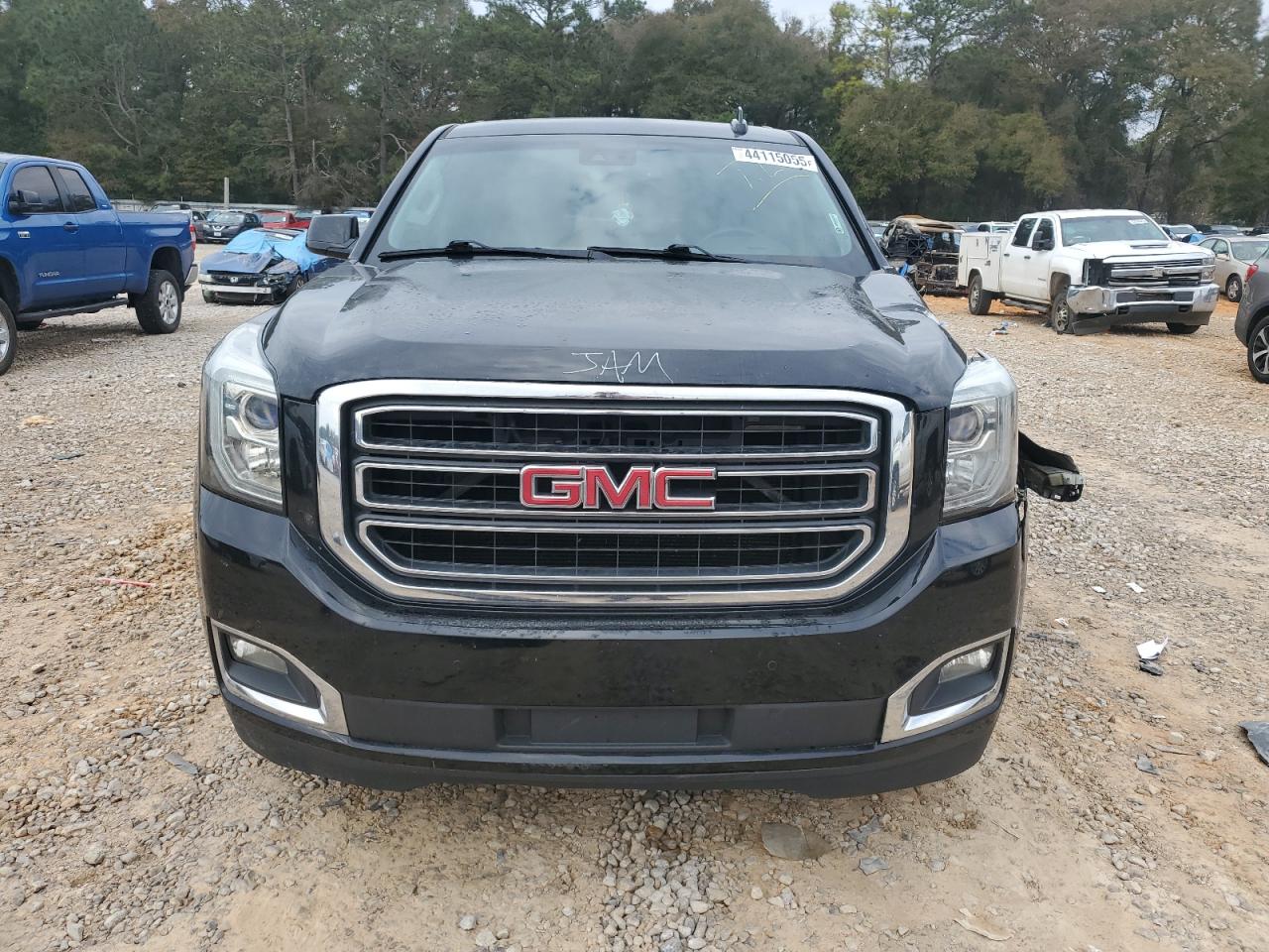 2016 GMC Yukon - Image 5