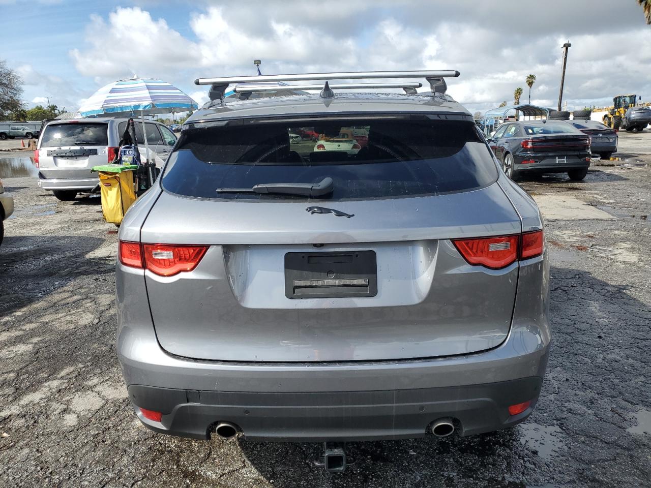 2020 Jaguar F-Pace - Image 6