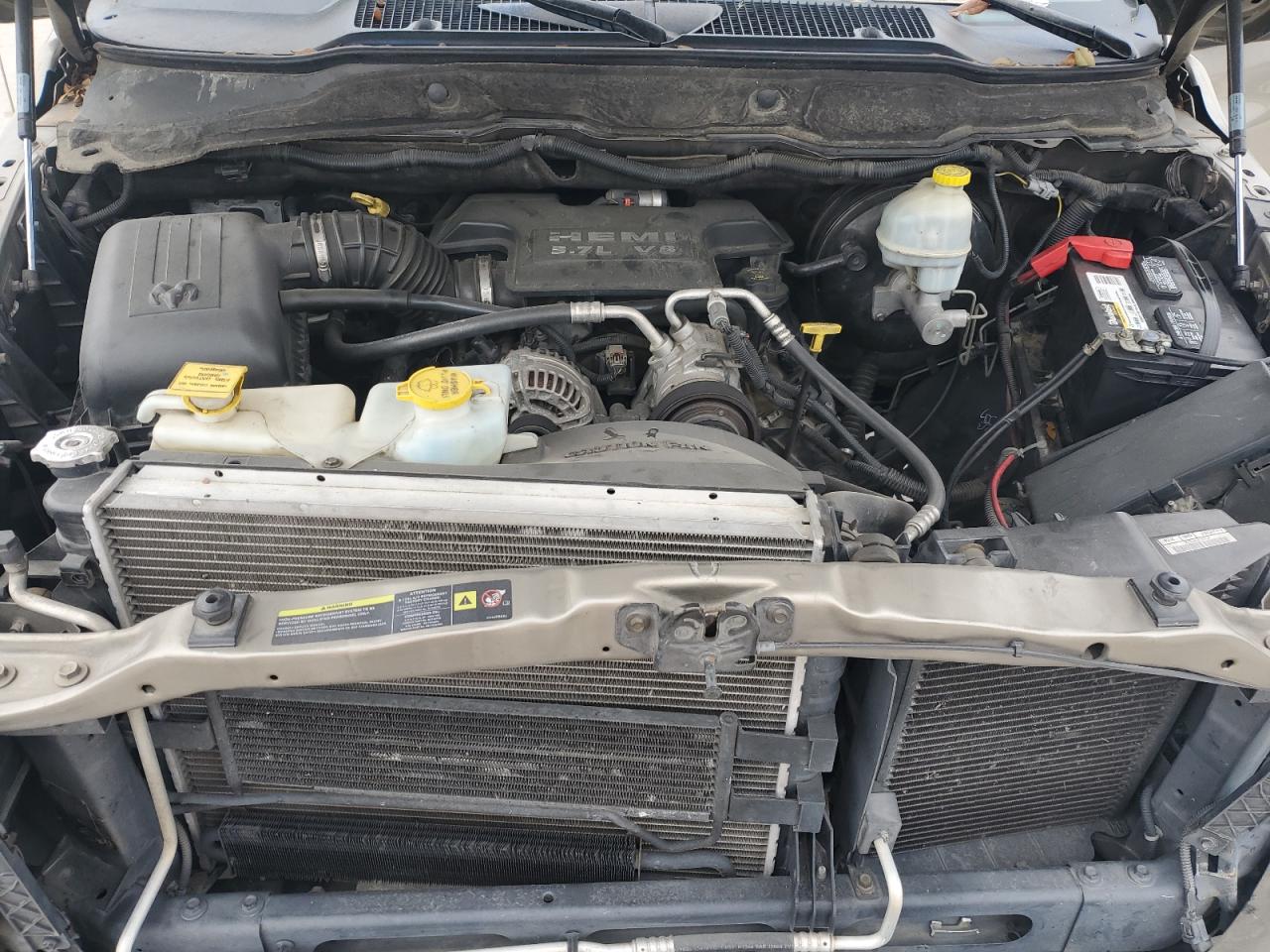 2006 Dodge RAM - Image 11