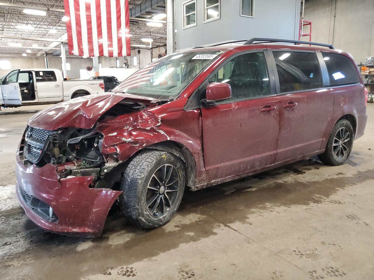 2018 Dodge Caravan - Image 1