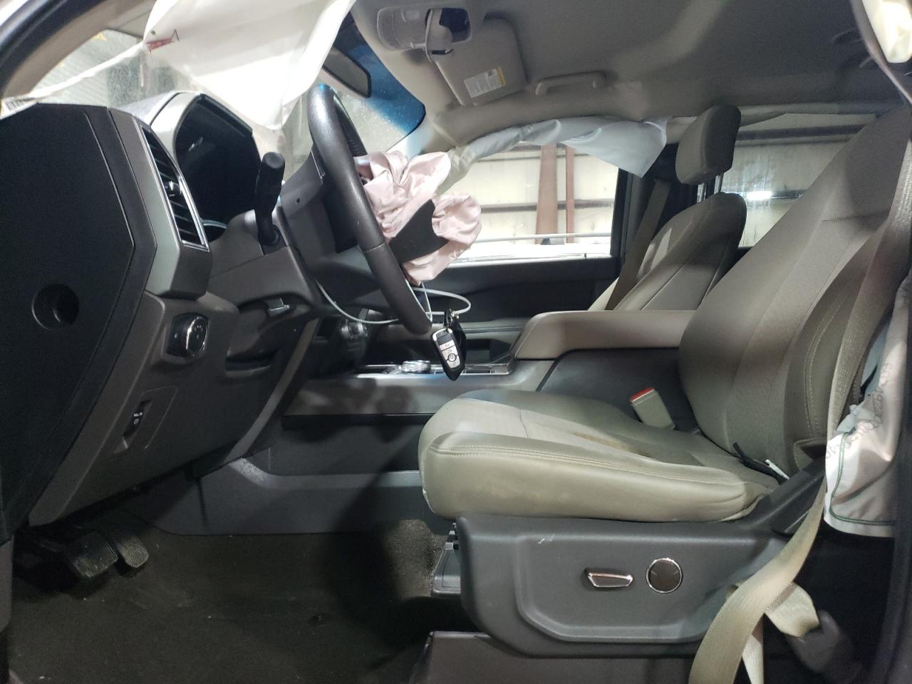 2019 Ford Expedition - Image 7