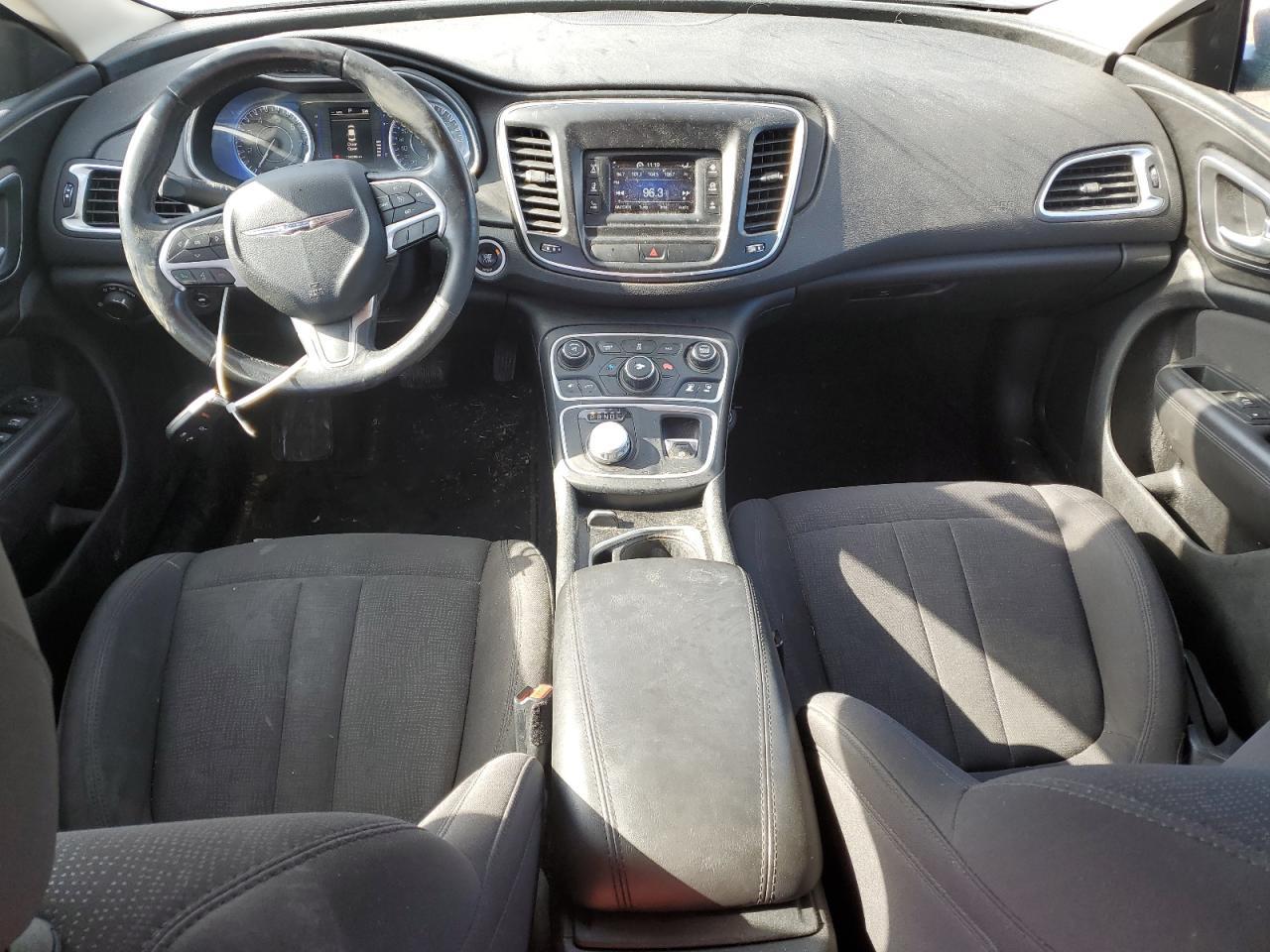 2015 Chrysler 200 - Image 8