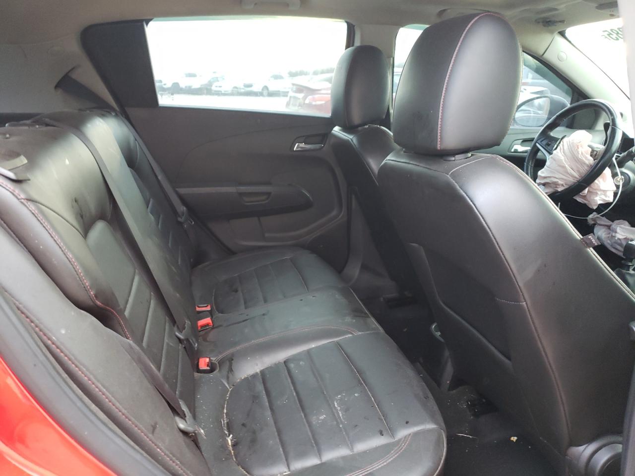 2015 Chevrolet Sonic - Image 12