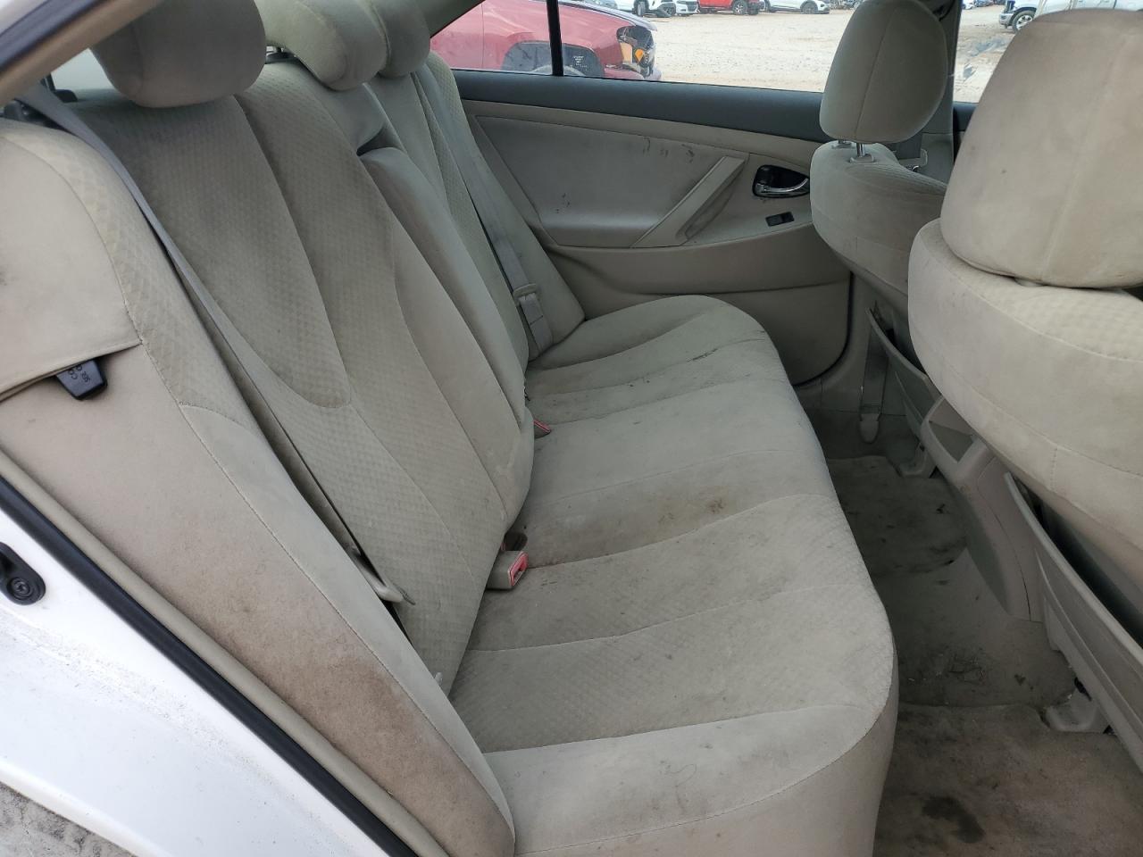 2009 Toyota Camry - Image 10