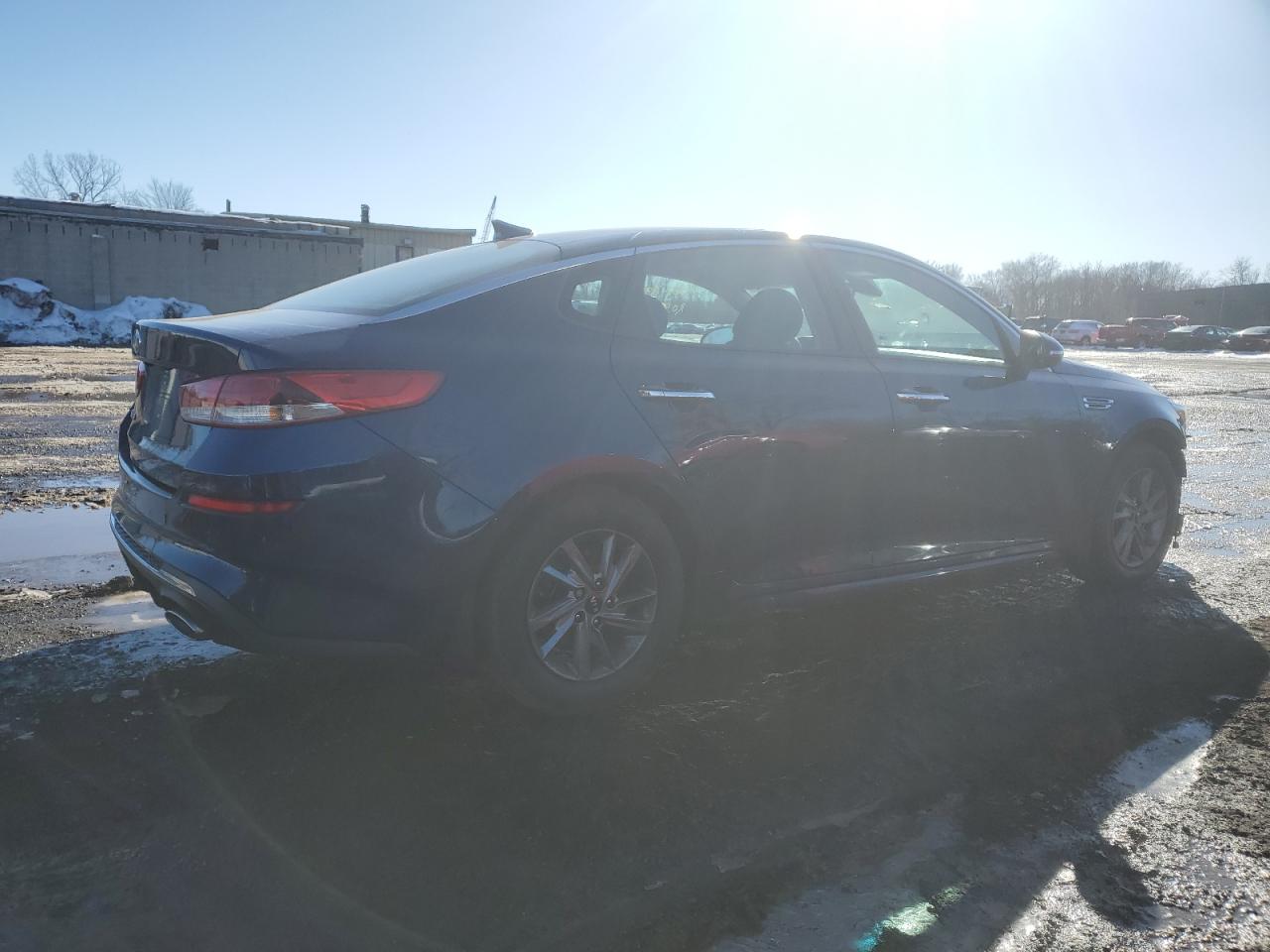 2019 Kia Optima - Image 3