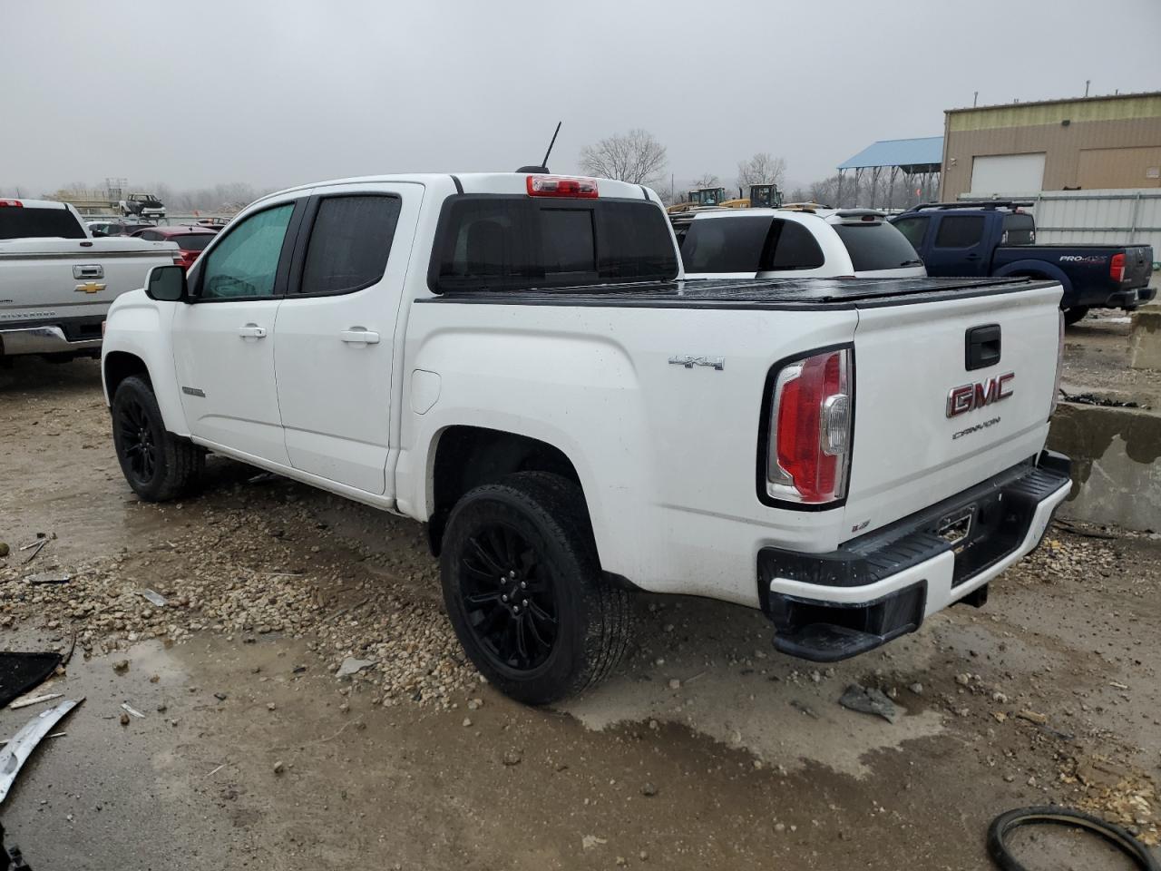 2022 GMC Canyon - Image 2