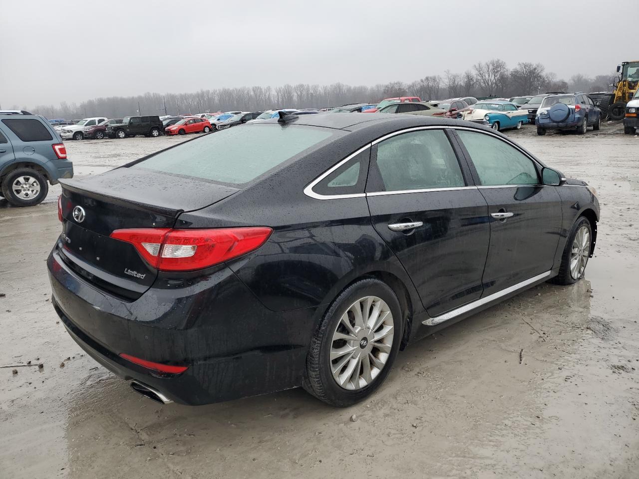 2015 Hyundai Sonata - Image 3