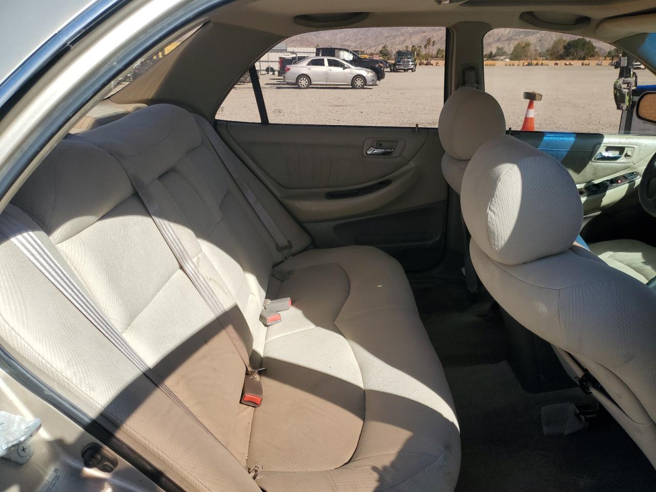 2000 Honda Accord - Image 10