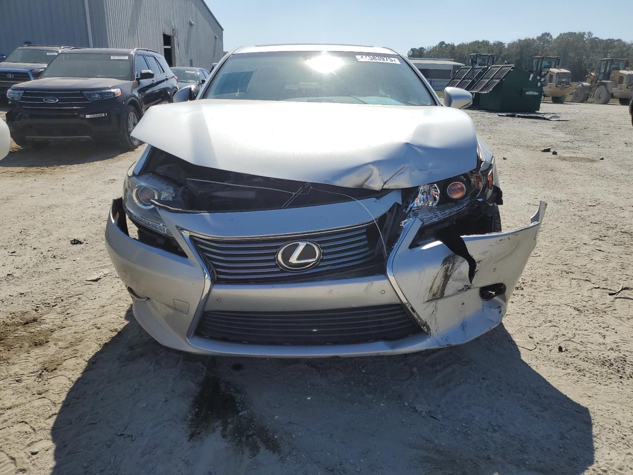 2015 Lexus ES - Image 5