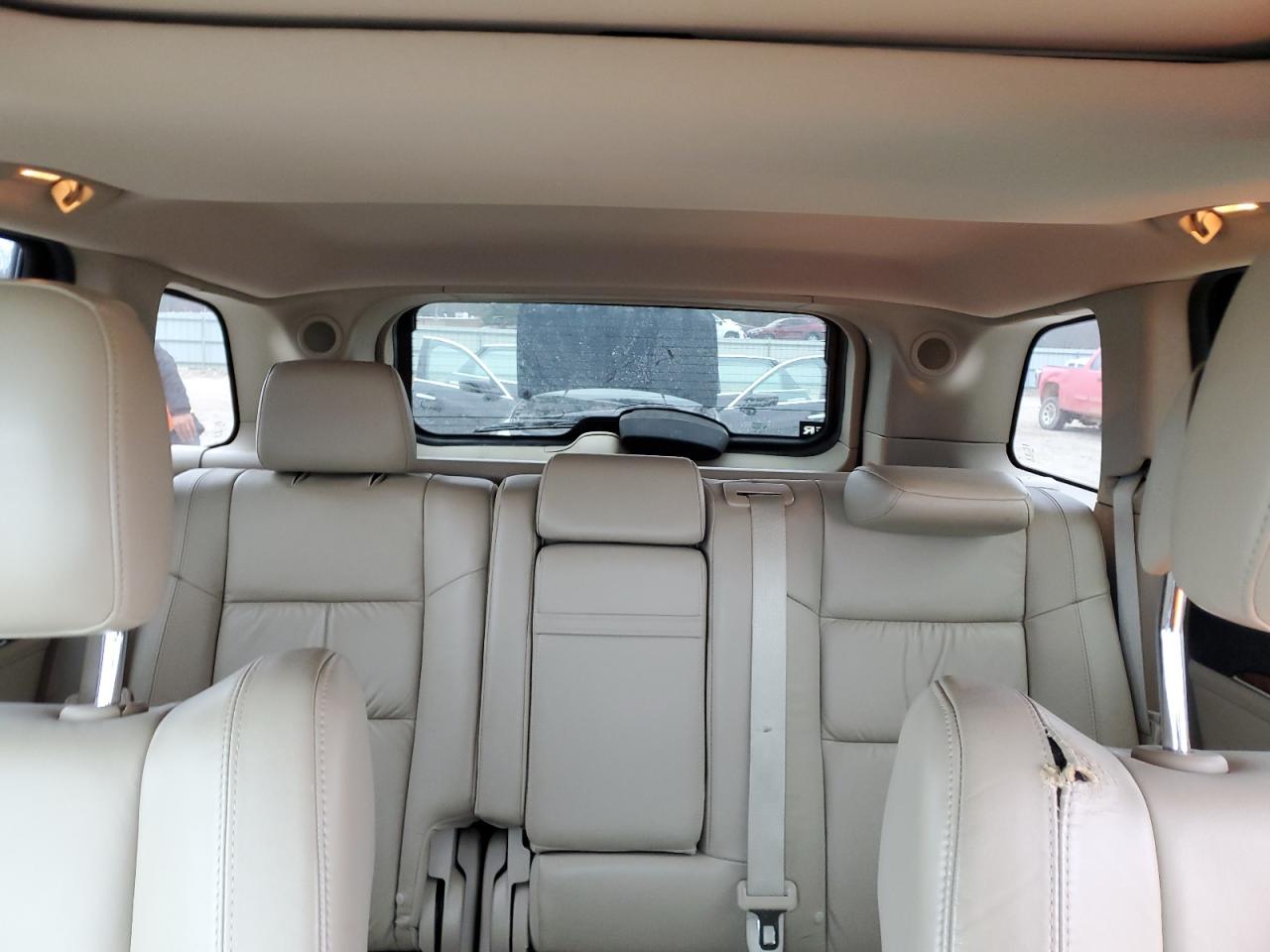 2013 Jeep Grand Cherokee - Image 10