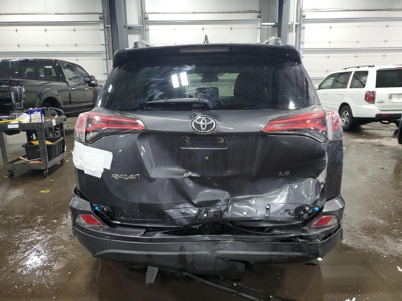 2018 Toyota RAV 4 - Image 6