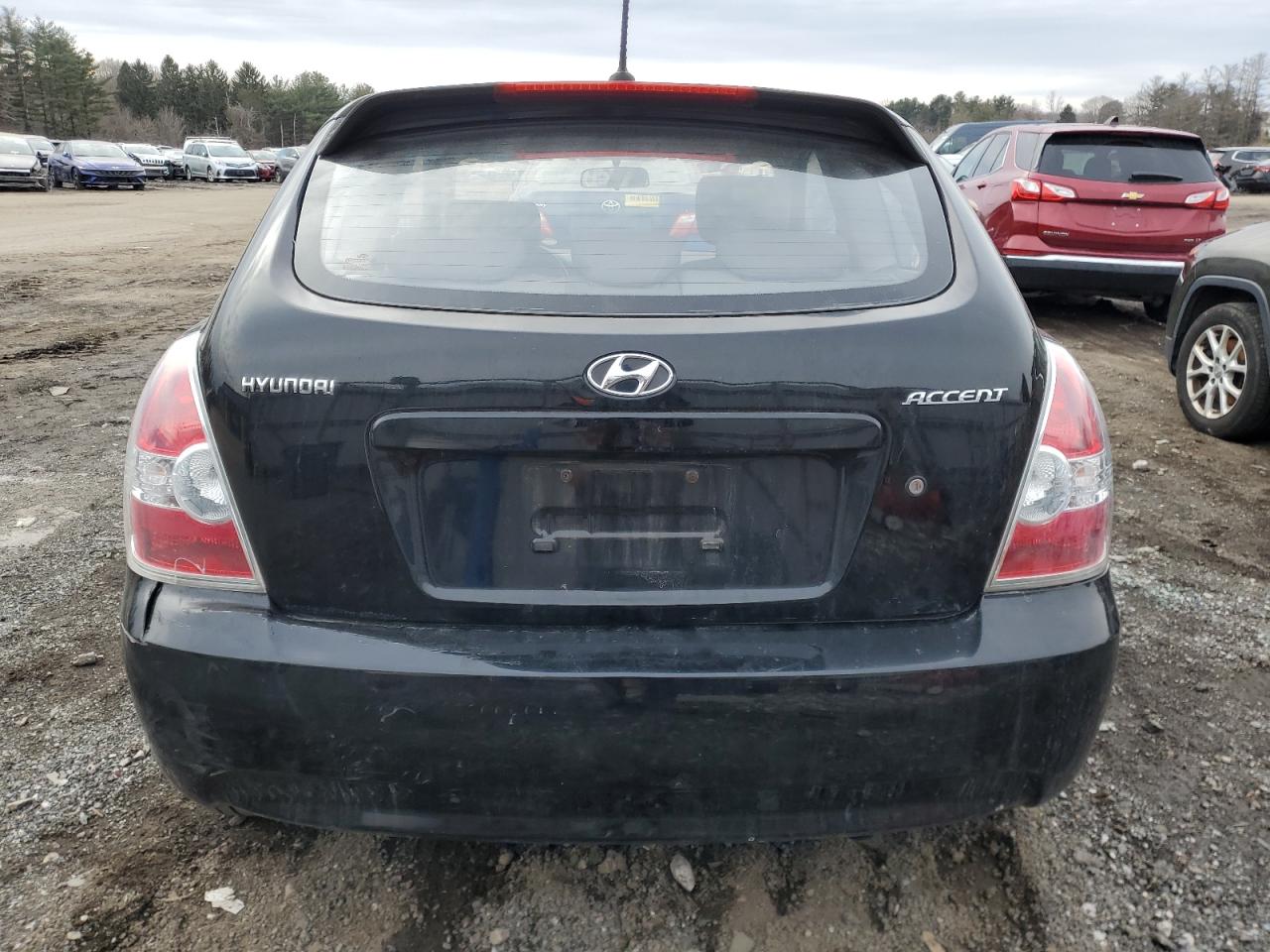 2008 Hyundai Accent - Image 6