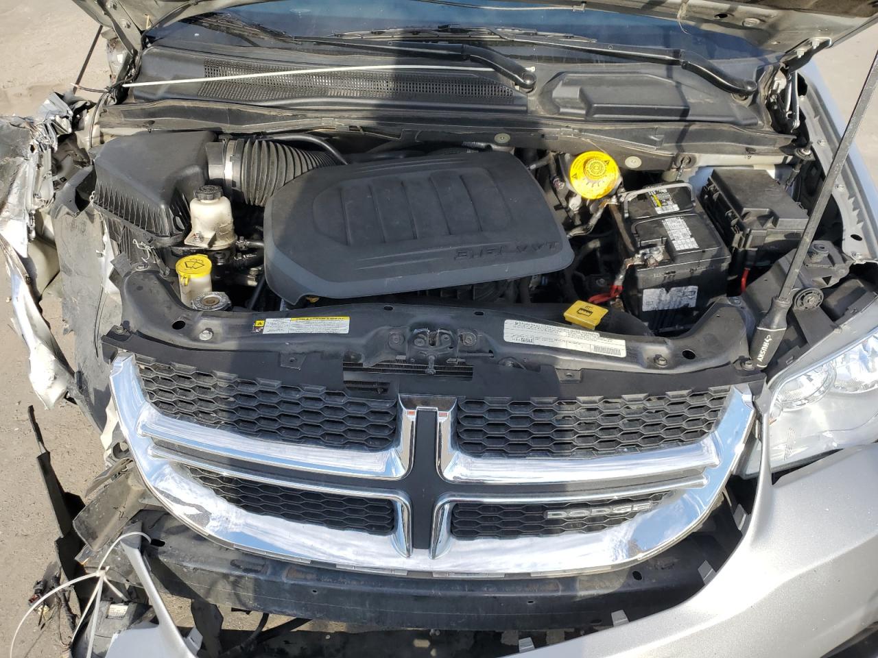 2019 Dodge Caravan - Image 13