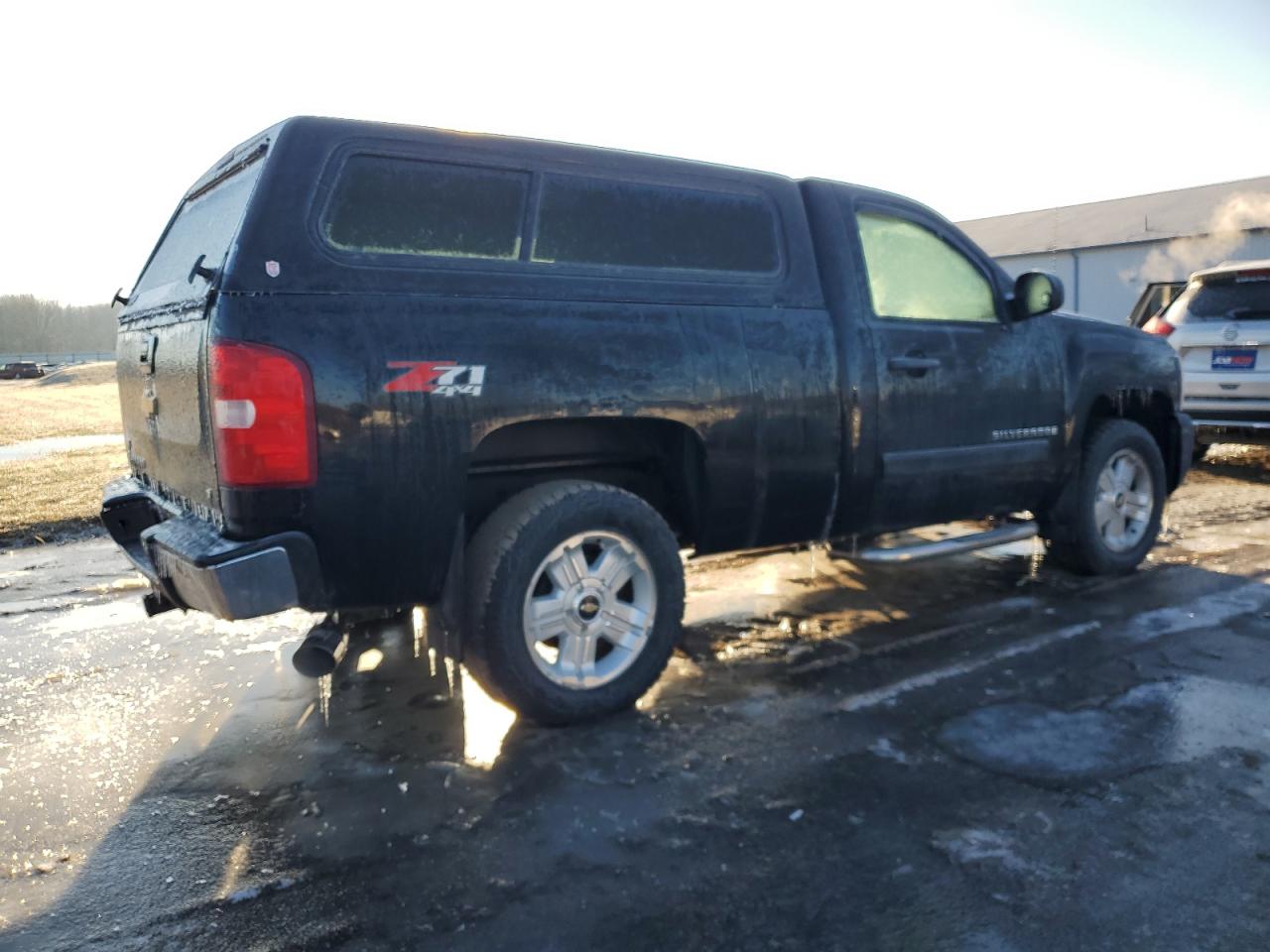 2008 Chevrolet Silverado - Image 3