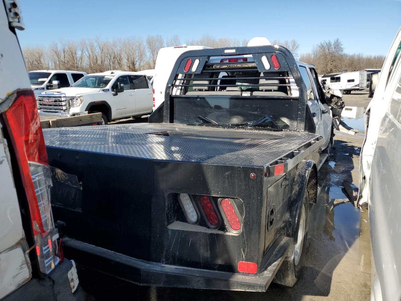 2017 RAM 3500 - Image 3