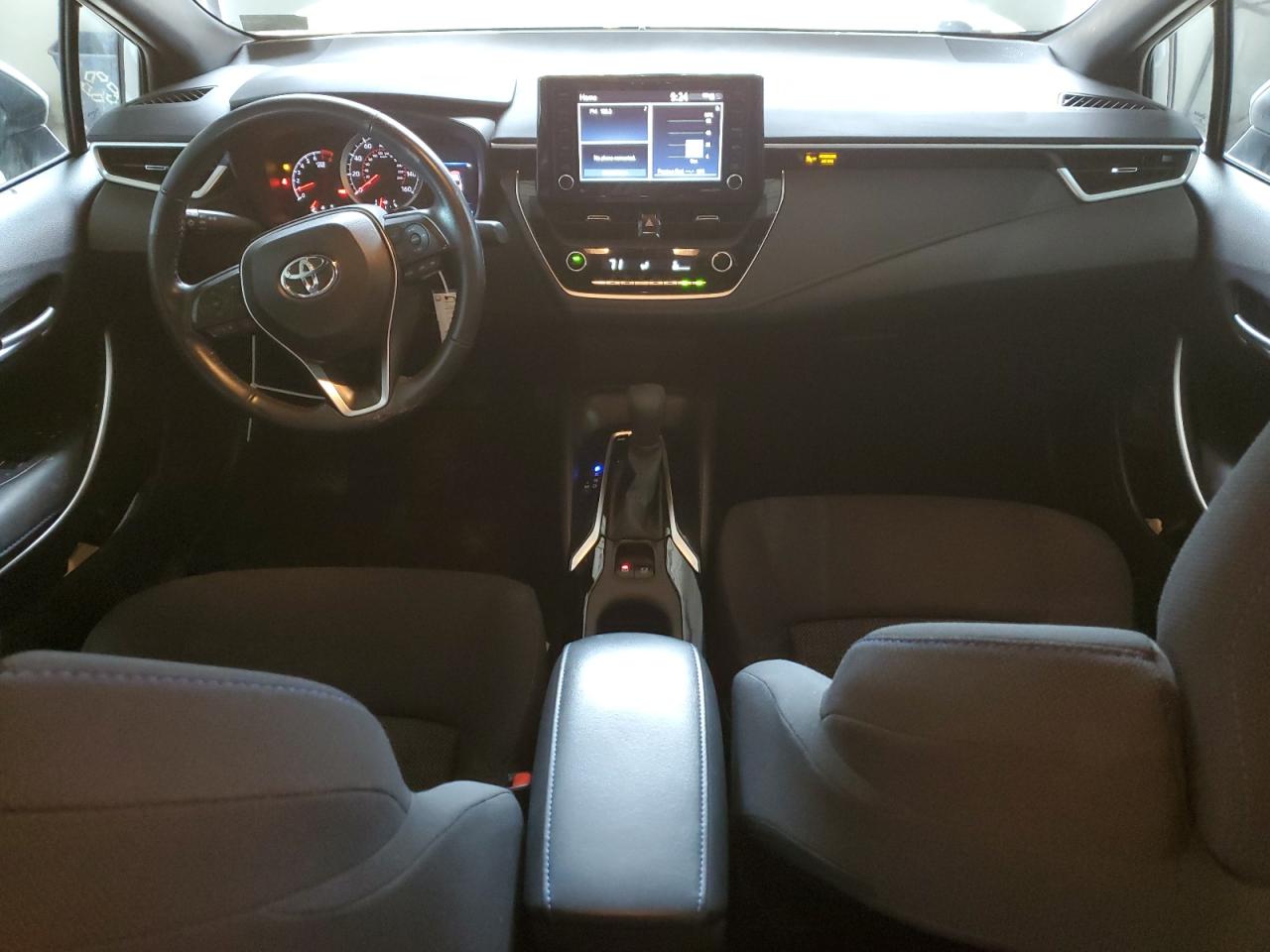 2022 Toyota Corolla - Image 8