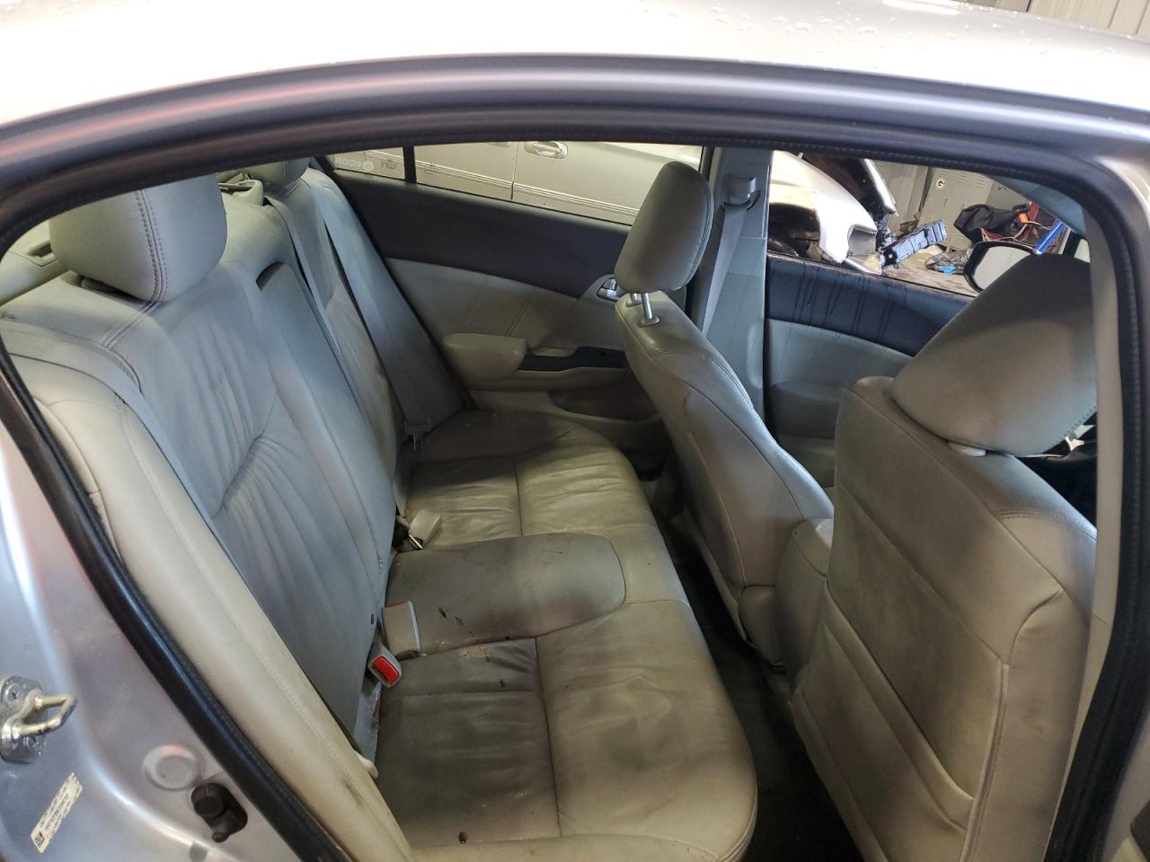 2012 Honda Civic - Image 10