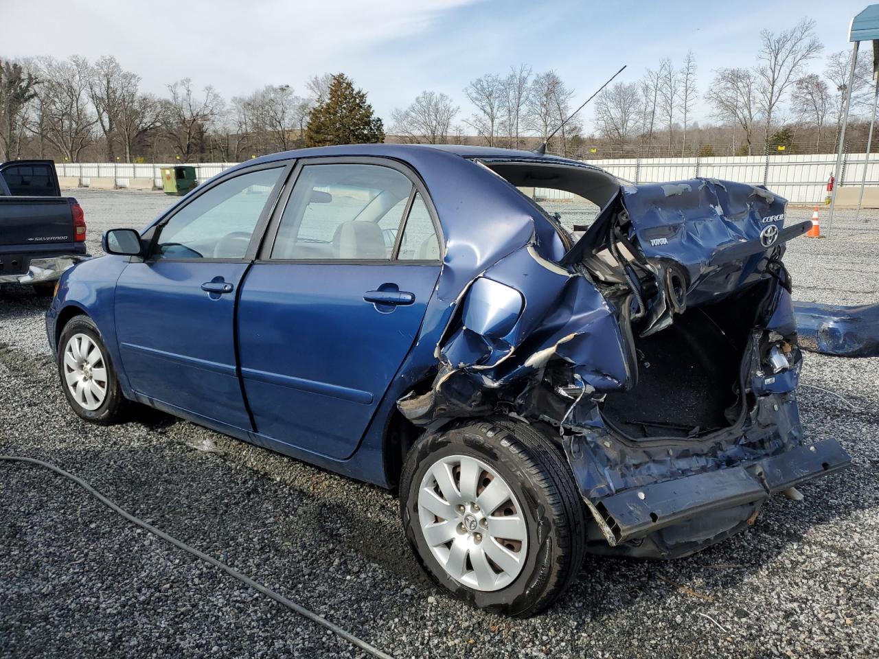 2004 Toyota Corolla - Image 2