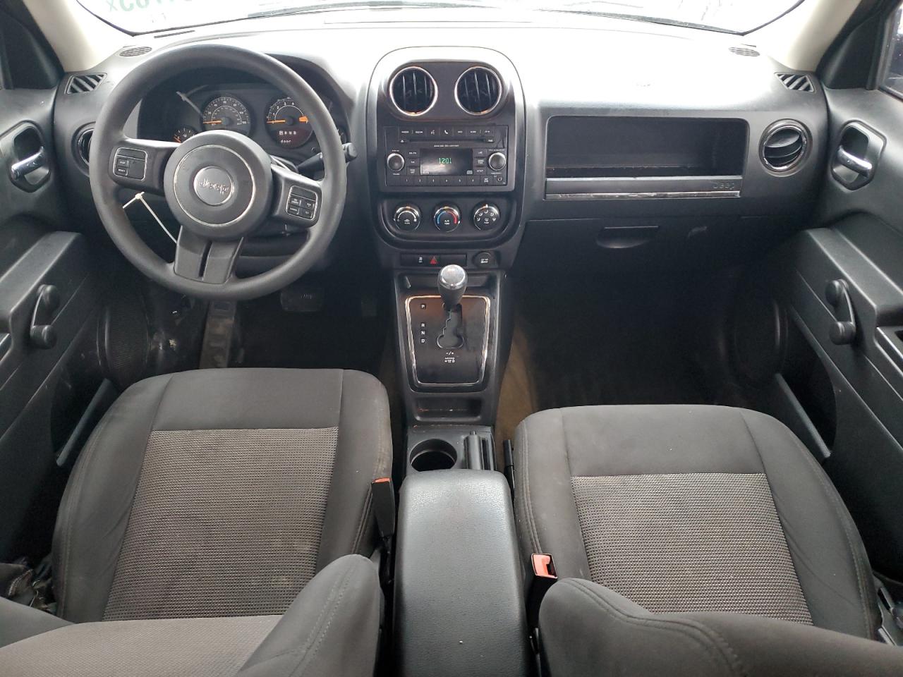 2016 Jeep Liberty (Patriot) - Image 8