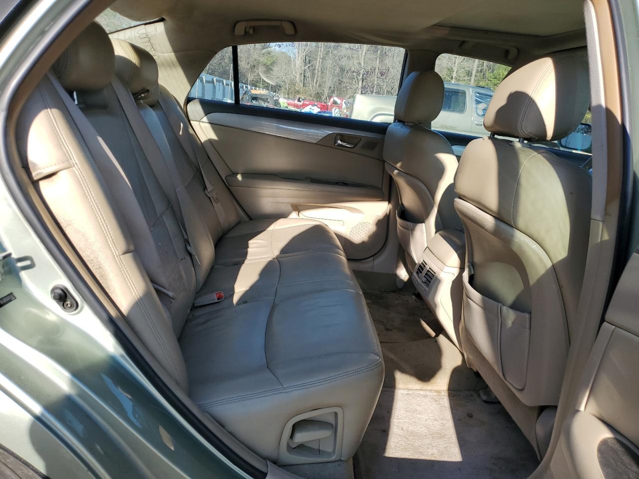 2006 Toyota Avalon - Image 10