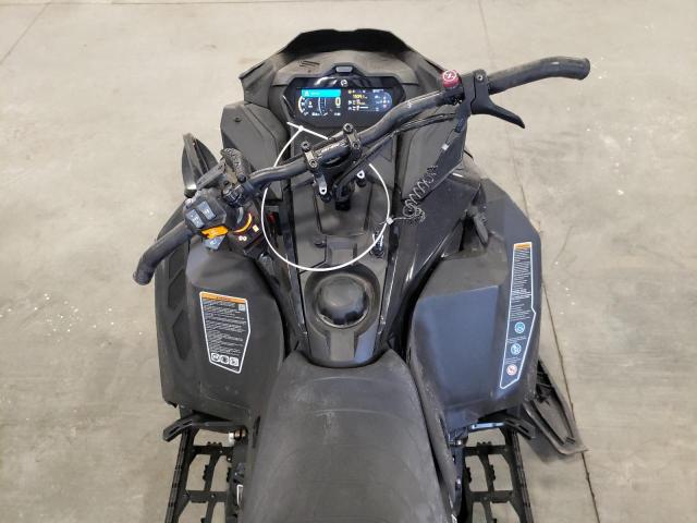 2021 SKIDOO SNOWMOBILE