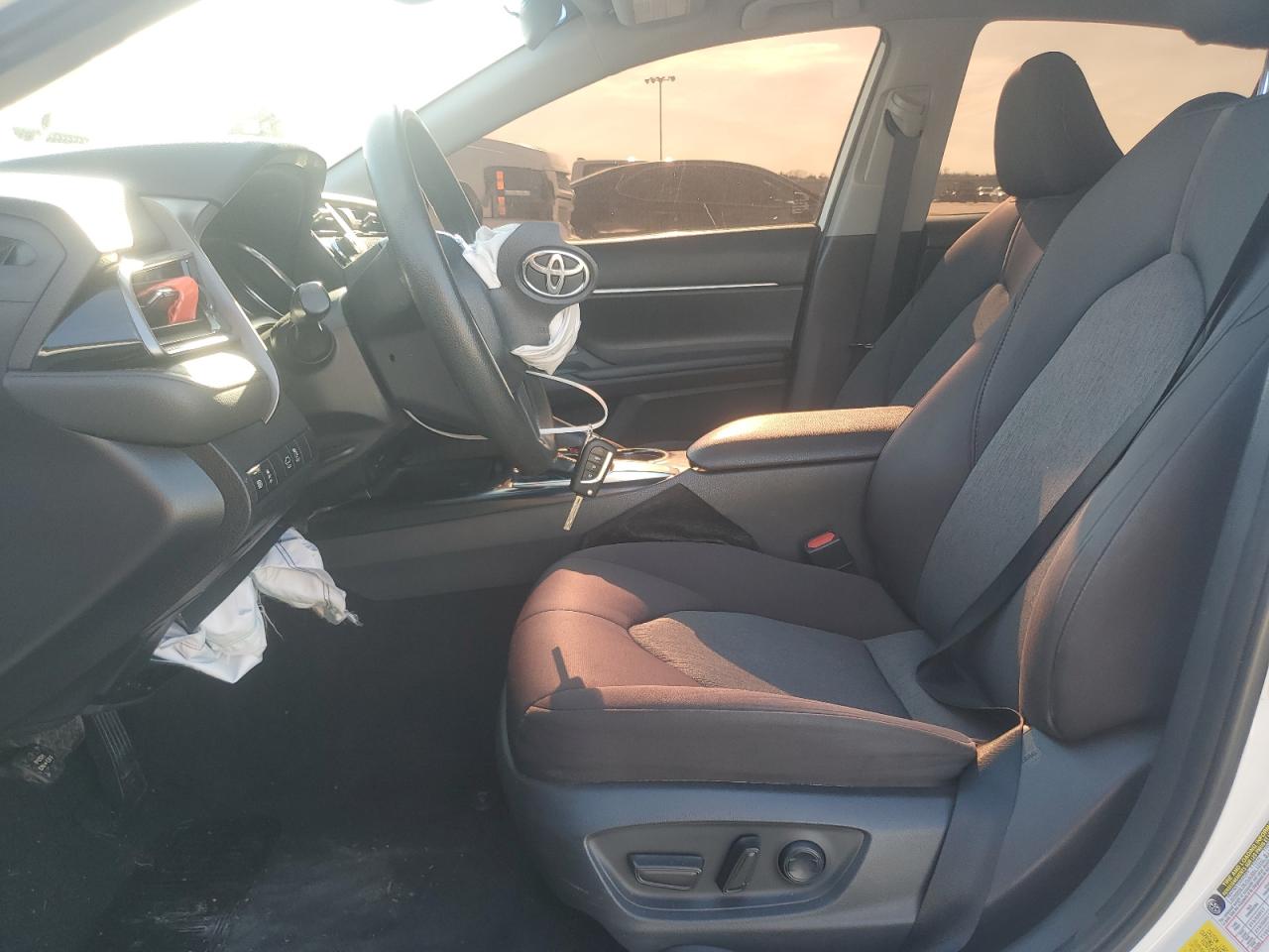 2020 Toyota Camry - Image 7