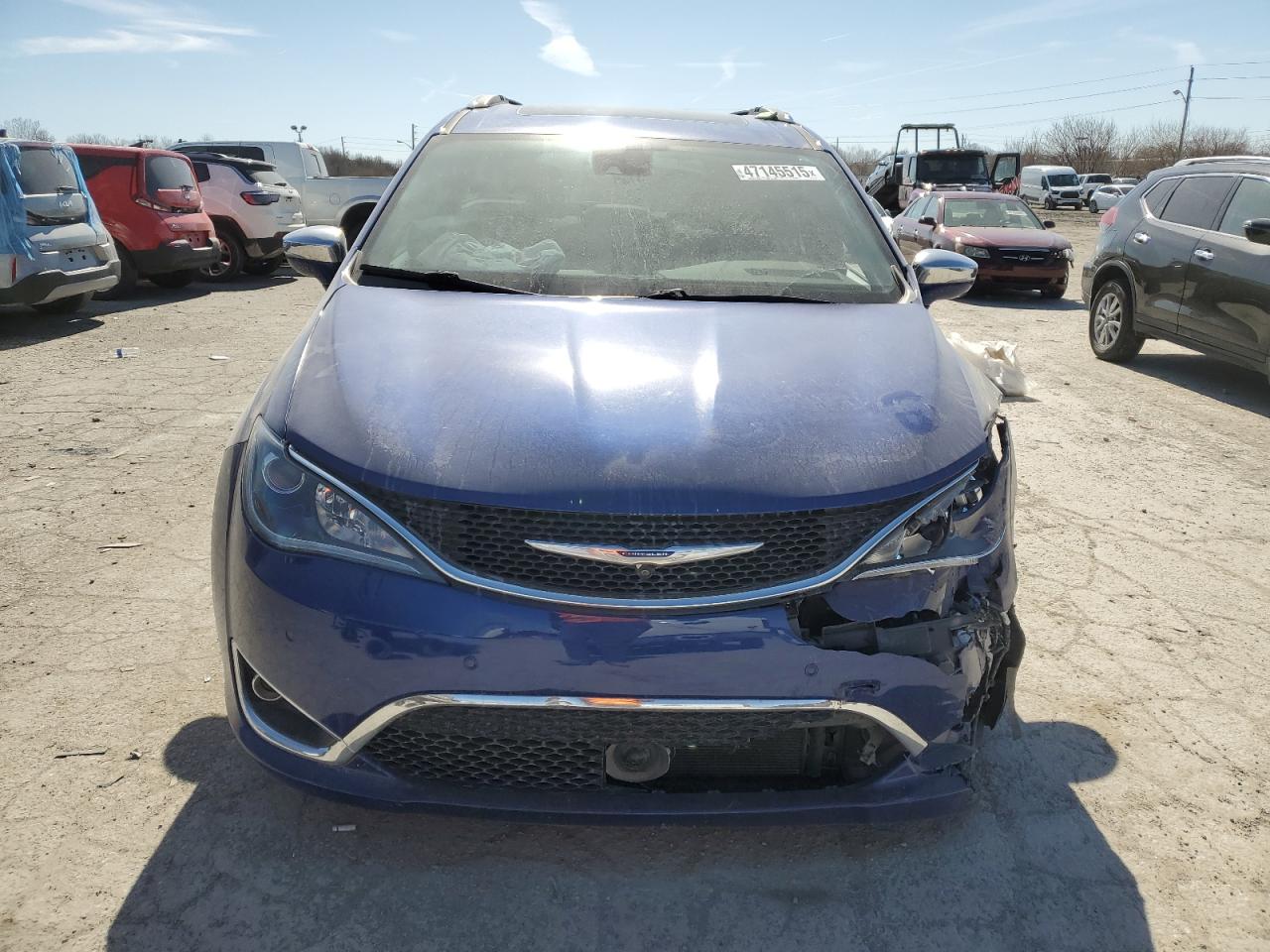 2018 Chrysler Pacifica - Image 5